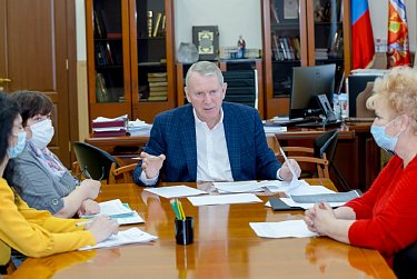 Комитеты готовы к парламентской сессии